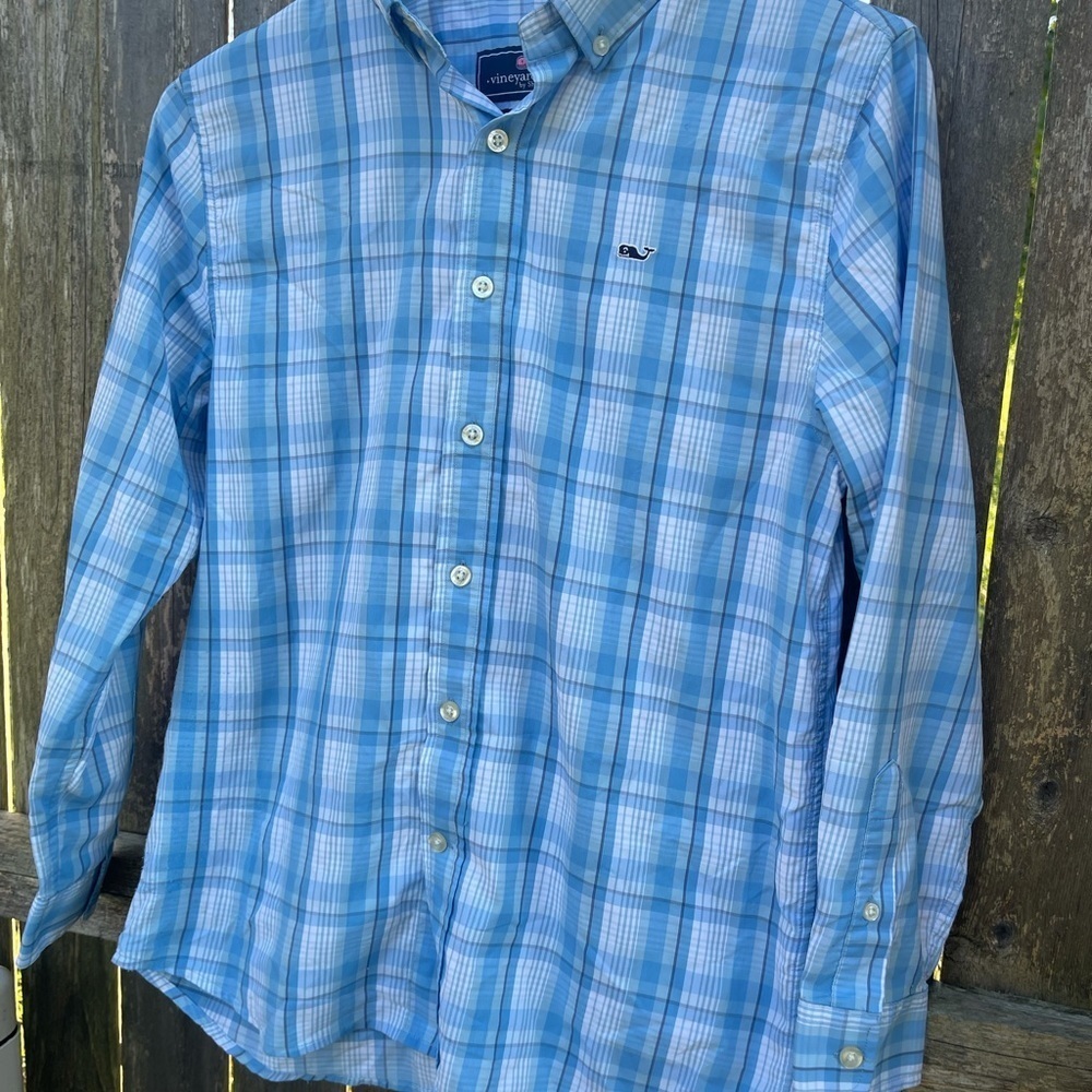 Vineyard vines boys performance whale shirt